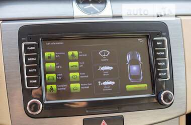 Универсал Volkswagen Passat 2012 в 