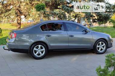 Седан Volkswagen Passat 2005 в Вінниці