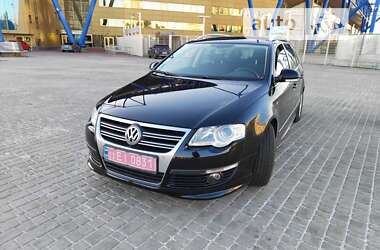 Універсал Volkswagen Passat 2009 в Харкові