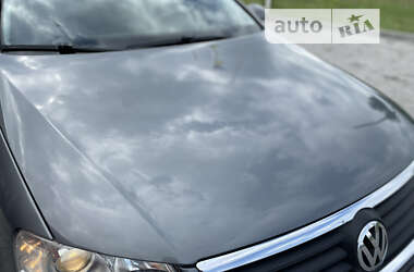 Універсал Volkswagen Passat 2007 в Здолбуніві