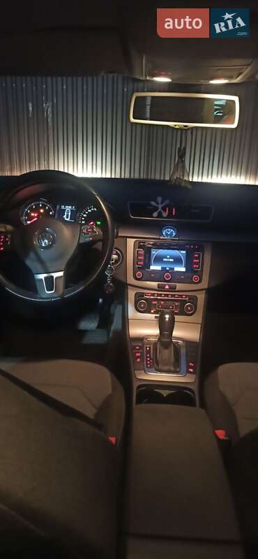 Универсал Volkswagen Passat 2011 в Коростышеве фото 11 Универсал Volkswagen Passat 2011 в Коростышеве