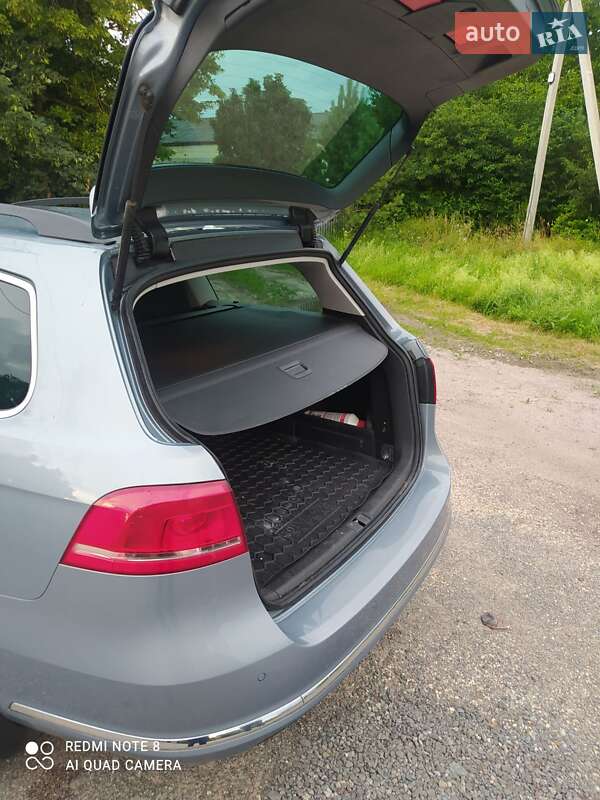 Универсал Volkswagen Passat 2013 в Бродах