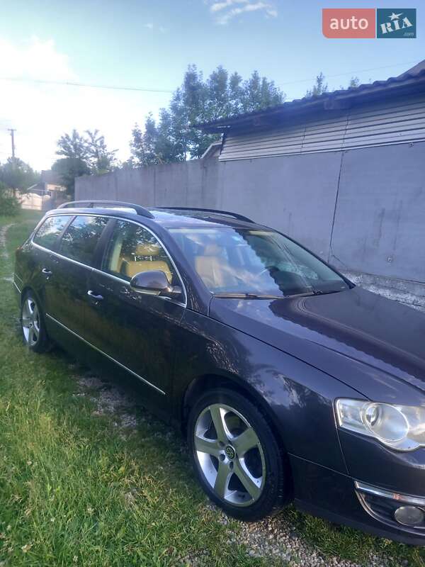 Універсал Volkswagen Passat 2009 в Городенці
