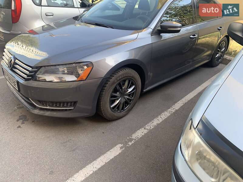 Седан Volkswagen Passat 2012 в Киеве фото 8 Седан Volkswagen Passat 2012 в Киеве