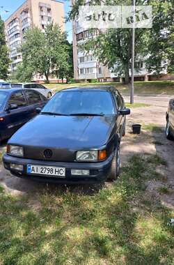 Седан Volkswagen Passat 1989 в Киеве