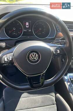 Седан Volkswagen Passat 2018 в 