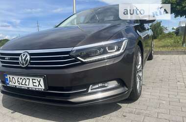 Седан Volkswagen Passat 2016 в Мукачево