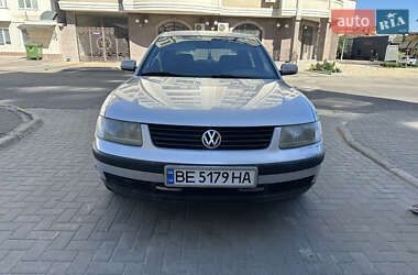 Седан Volkswagen Passat 1997 в 