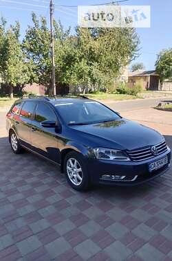 Універсал Volkswagen Passat 2011 в Черкасах