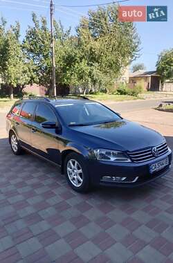 Универсал Volkswagen Passat 2011 в 