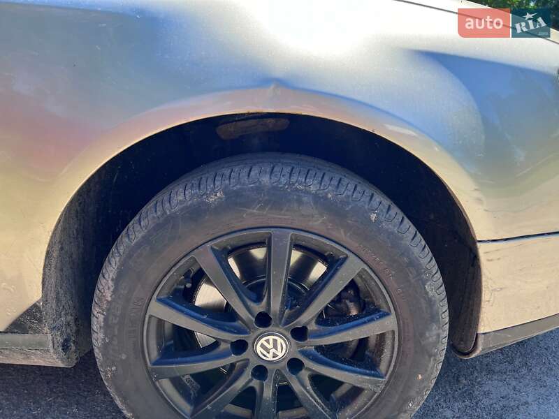 Седан Volkswagen Passat 2007 в Пирятине