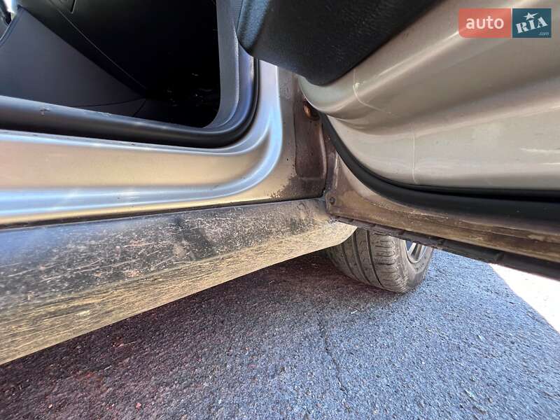 Седан Volkswagen Passat 2007 в Пирятине