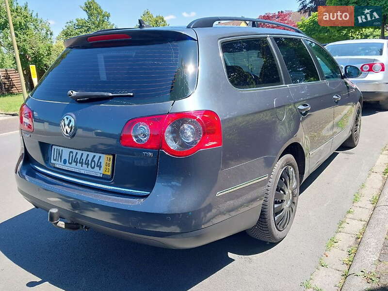 Универсал Volkswagen Passat 2009 в Киеве