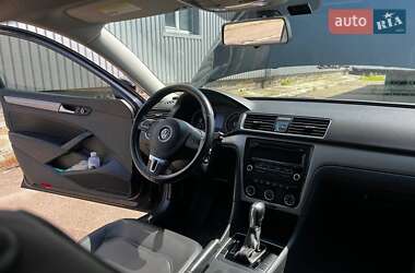 Седан Volkswagen Passat 2014 в Києві