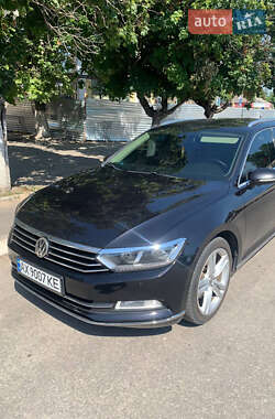 Универсал Volkswagen Passat 2015 в Харькове