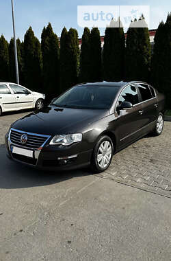 Седан Volkswagen Passat 2006 в Миколаєві