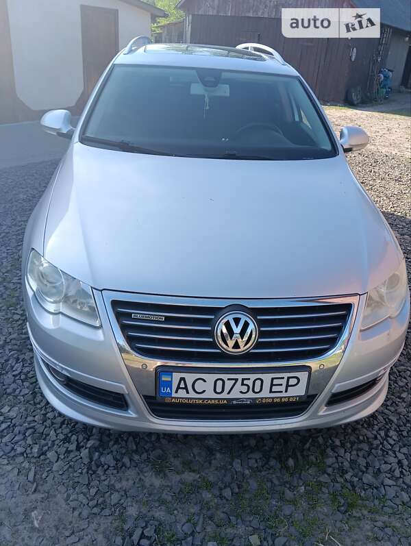 Универсал Volkswagen Passat 2010 в Луцке