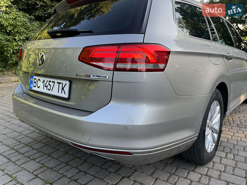 Универсал Volkswagen Passat 2016 в Львове