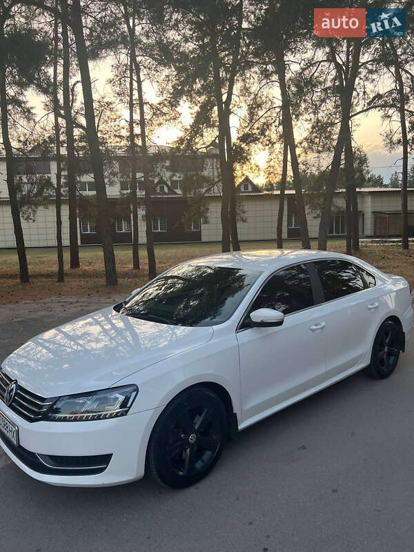 Седан Volkswagen Passat 2012 в Одессе