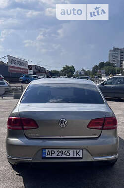 Седан Volkswagen Passat 2012 в Запоріжжі