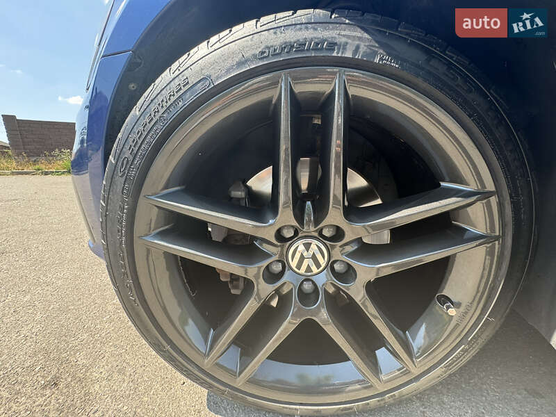 Седан Volkswagen Passat 2016 в Кропивницком