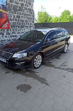 Универсал Volkswagen Passat 2007 в Тысменице