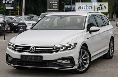 Volkswagen Passat 2020