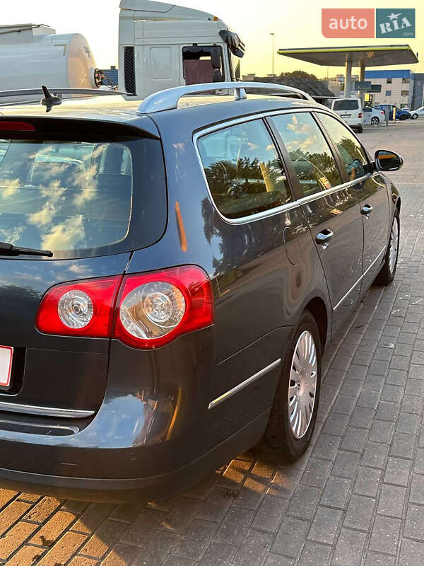 Универсал Volkswagen Passat 2006 в Звягеле фото 5 Универсал Volkswagen Passat 2006 в Звягеле