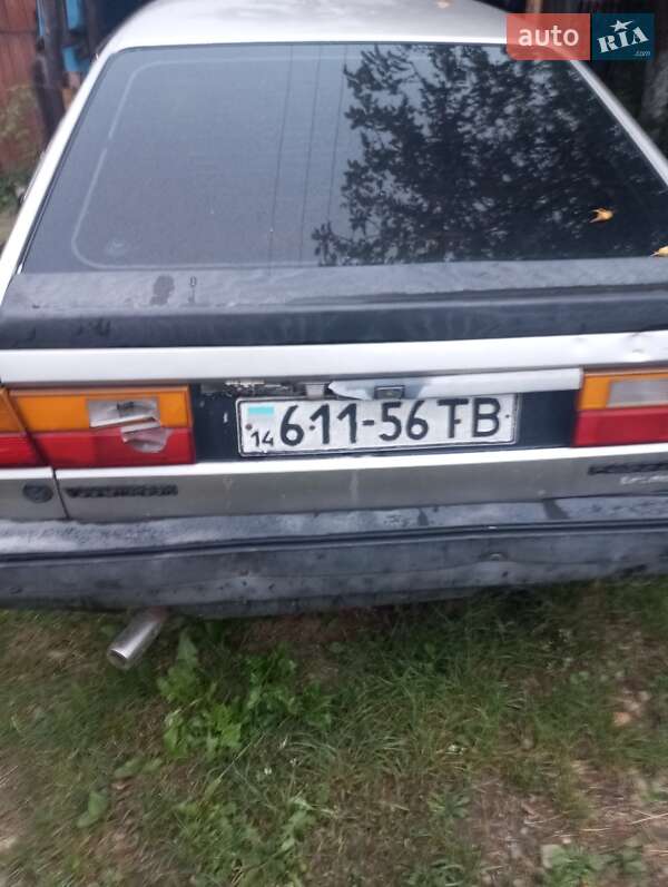 Хэтчбек Volkswagen Passat 1988 в Берегомете