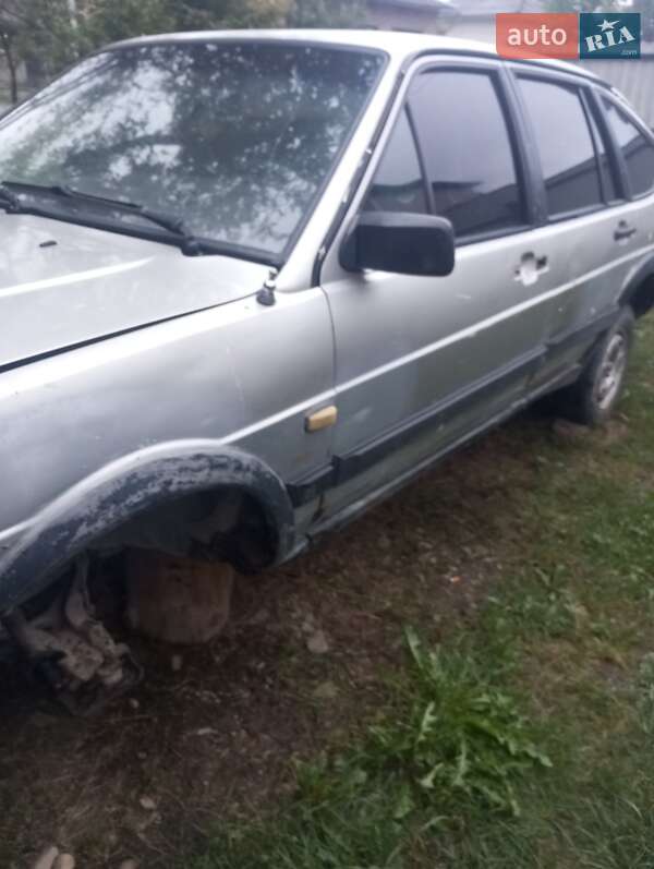 Хэтчбек Volkswagen Passat 1988 в Берегомете