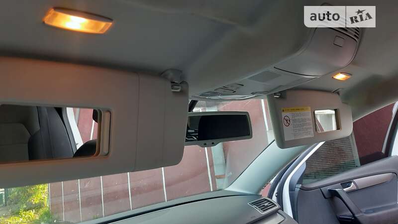 Универсал Volkswagen Passat 2011 в Львове