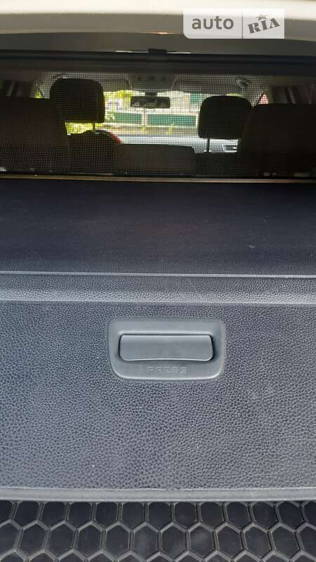 Универсал Volkswagen Passat 2011 в Львове