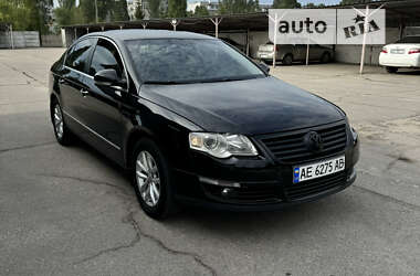 Седан Volkswagen Passat 2008 в Павлограді