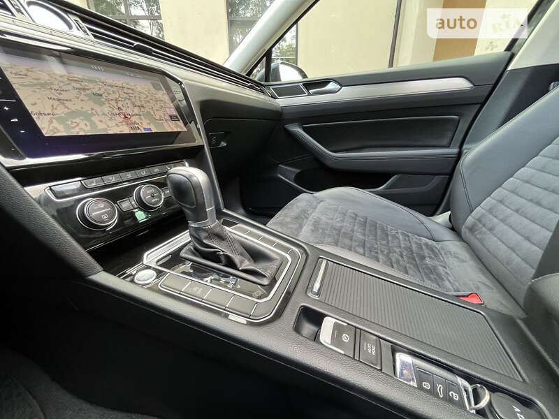 Универсал Volkswagen Passat 2018 в Мукачево