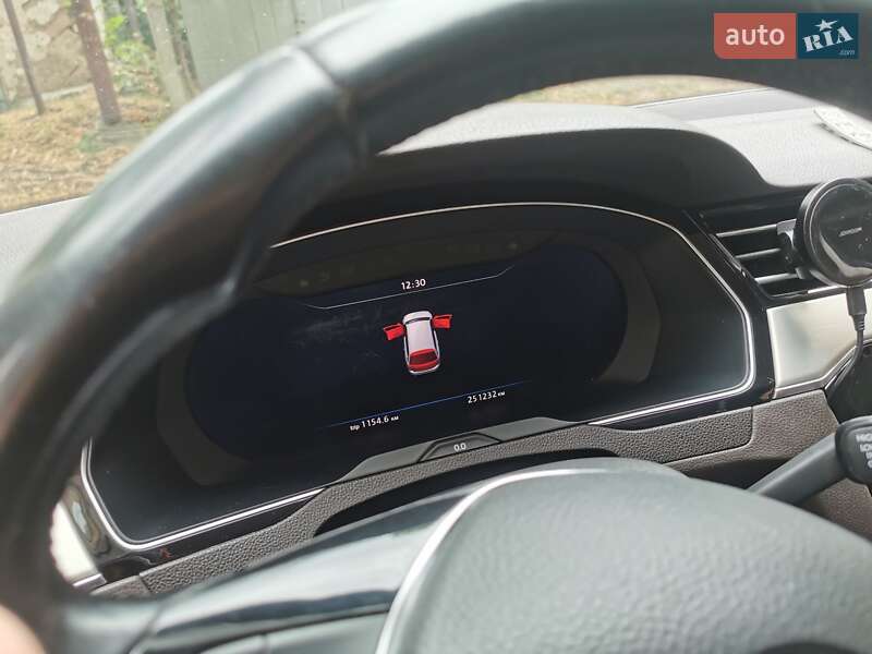 Универсал Volkswagen Passat 2016 в Днепре