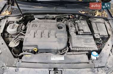 Универсал Volkswagen Passat 2016 в Днепре
