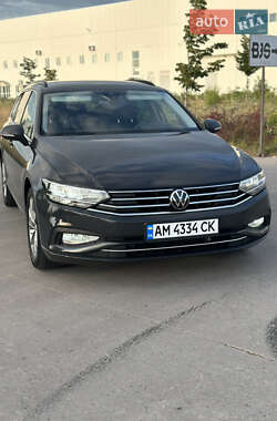 Універсал Volkswagen Passat 2021 в Коростені