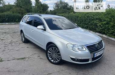 Універсал Volkswagen Passat 2009 в Запоріжжі