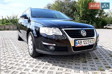 Універсал Volkswagen Passat 2006 в Полтаві