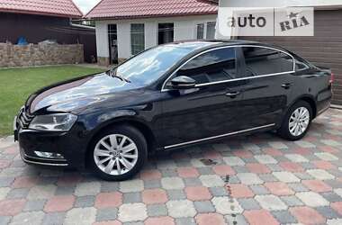 Седан Volkswagen Passat 2013 в Теребовле