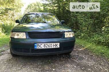 Универсал Volkswagen Passat 1998 в Мостиске