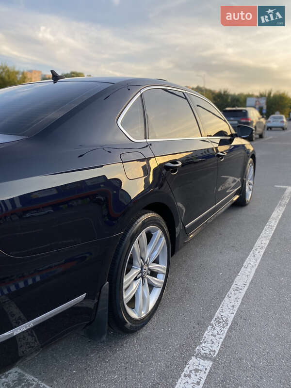 Седан Volkswagen Passat 2017 в Хмельницком фото 12 Седан Volkswagen Passat 2017 в Хмельницком
