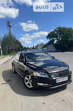 Седан Volkswagen Passat 2012 в Виннице