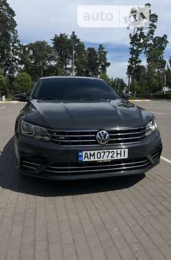 Седан Volkswagen Passat 2018 в Бучі