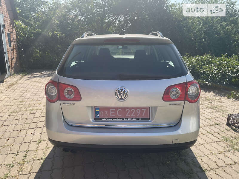 Универсал Volkswagen Passat 2009 в Полтаве