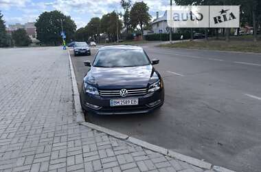 Седан Volkswagen Passat 2015 в Сумах