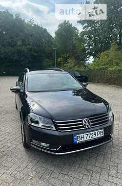 Volkswagen Passat 2011