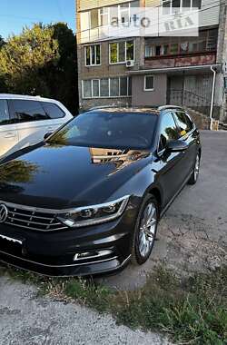 Volkswagen Passat 2019