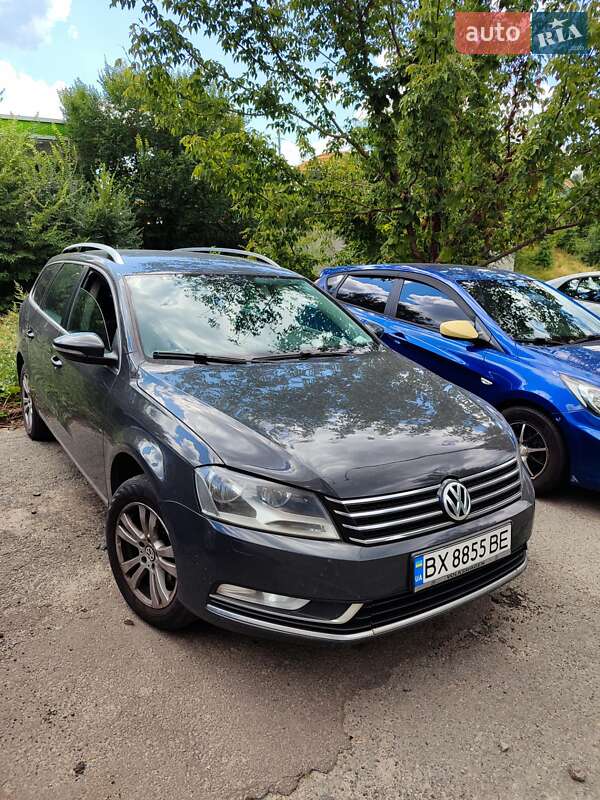 Універсал Volkswagen Passat 2012 в Києві