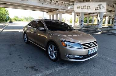 Седан Volkswagen Passat 2014 в Одесі